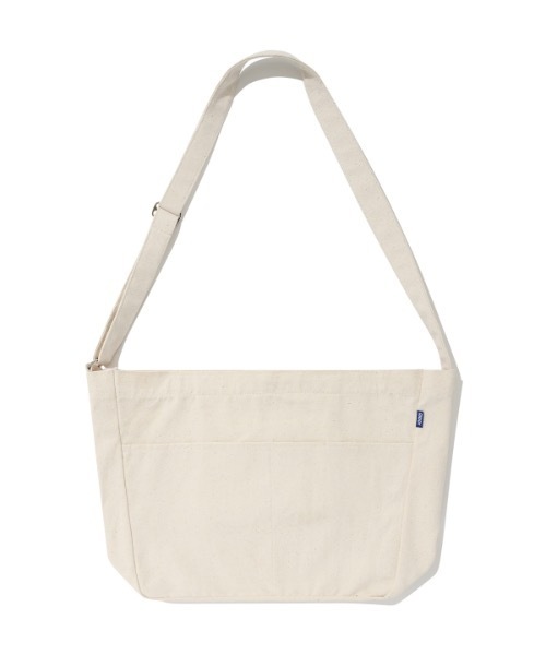 CHUCK(チャック)の「【CHUCK 】サークルロゴ クロスバッグ / Chuck Circle Logo Cross Bag(ショルダーバッグ・レディース・ブラック/アイボリー・FREE)」の4枚目の写真