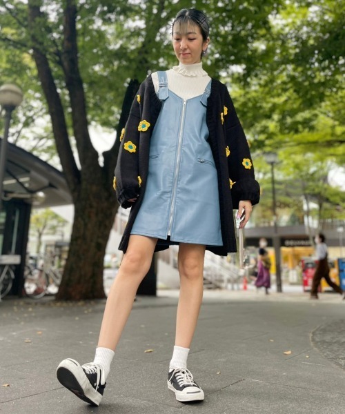 Candy Stripper（キャンディストリッパー）の「BELTED FAKE