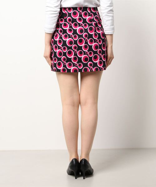 Desigual(デシグアル)の「丸模様 スリムミニスカート ROXANA(スカート・レディース・ブラック・S/M/XS/L/XL)」の3枚目の写真