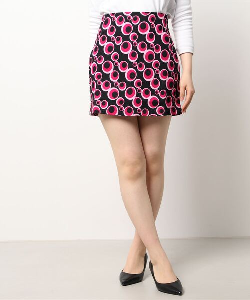 Desigual(デシグアル)の「丸模様 スリムミニスカート ROXANA(スカート・レディース・ブラック・S/M/XS/L/XL)」の10枚目の写真