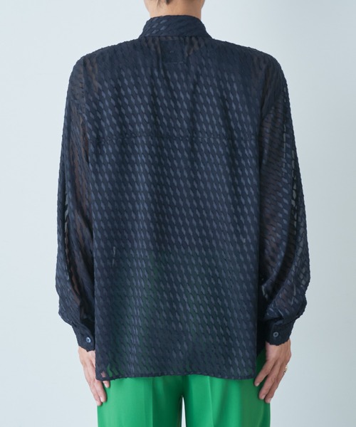 Lui's(ルイス)の「ジャガードシアーボリュームシャツ(シャツ/ブラウス・メンズ・ホワイト/ブラック・SMALL/MEDIUM)」の10枚目の写真