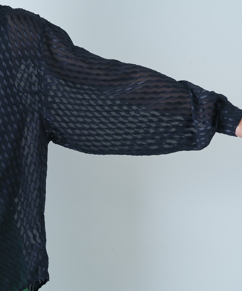 Lui's(ルイス)の「ジャガードシアーボリュームシャツ(シャツ/ブラウス・メンズ・ホワイト/ブラック・SMALL/MEDIUM)」の15枚目の写真