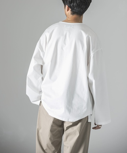 URBAN RESEARCH（アーバンリサーチ）の「オーガニックコットンスリーピングシャツ（Tシャツ/カットソー・メンズ・オフホワイト/ブラック系その他/グリーン系その他・MEDIUM/LARGE）」の17枚目の写真