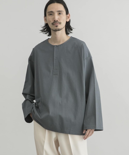 URBAN RESEARCH（アーバンリサーチ）の「オーガニックコットンスリーピングシャツ（Tシャツ/カットソー・メンズ・オフホワイト/ブラック系その他/グリーン系その他・MEDIUM/LARGE）」の5枚目の写真