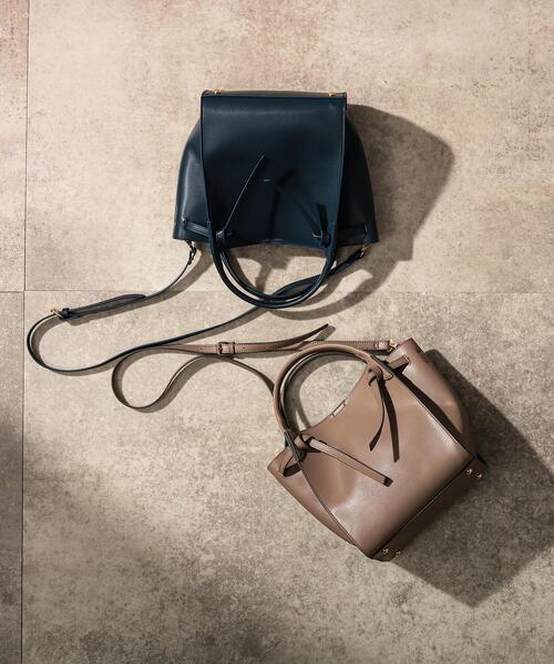 SOUP(スープ)の「◆ベルテッドバッグ(ハンドバッグ・レディース・サンドベージュ/ネイビー・00)」の8枚目の写真