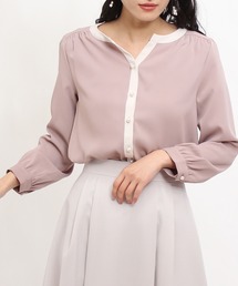 配色使いパールボタンスキッパーブラウス