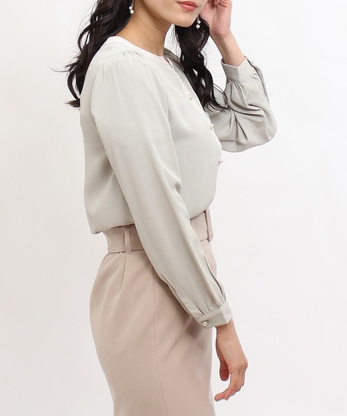 TRUDEA（トルディア）の「配色使いパールボタンスキッパーブラウス（シャツ/ブラウス・レディース・ミント/モカ/ピンクベージュ/ベージュ/ホワイト/サックスブルー・SMALL/MEDIUM/LARGE）」の20枚目の写真