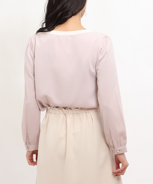 TRUDEA（トルディア）の「配色使いパールボタンスキッパーブラウス（シャツ/ブラウス・レディース・ミント/モカ/ピンクベージュ/ベージュ/ホワイト/サックスブルー・SMALL/MEDIUM/LARGE）」の16枚目の写真