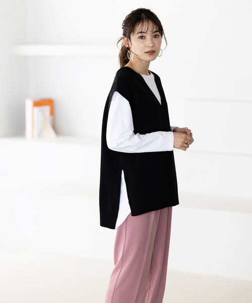 GeeRA(ジーラ)の「ゆるVネックきれいめニットベスト(ニット/セーター・レディース・ブラック/ベージュ・MEDIUM/LARGE/X-LARGE)」の6枚目の写真