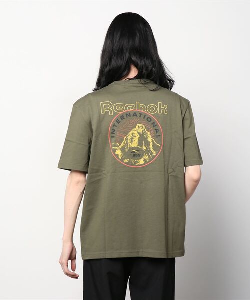 Reebok(リーボック)の「クラシックス Tシャツ / Classics T-Shirt /(Tシャツ/カットソー・メンズ・アーミー/レッド系その他/ブラック・SMALL/LARGE/MEDIUM/X-SMALL/XXX-LARGE/XX-LARGE/X-LARGE)」の8枚目の写真