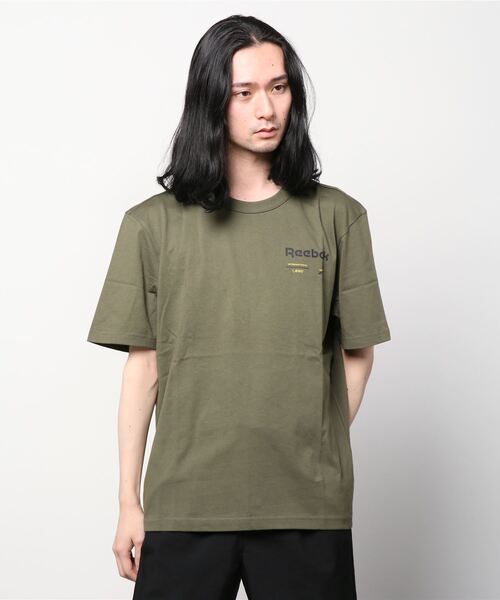 Reebok(リーボック)の「クラシックス Tシャツ / Classics T-Shirt /(Tシャツ/カットソー・メンズ・アーミー/レッド系その他/ブラック・SMALL/LARGE/MEDIUM/X-SMALL/XXX-LARGE/XX-LARGE/X-LARGE)」の6枚目の写真