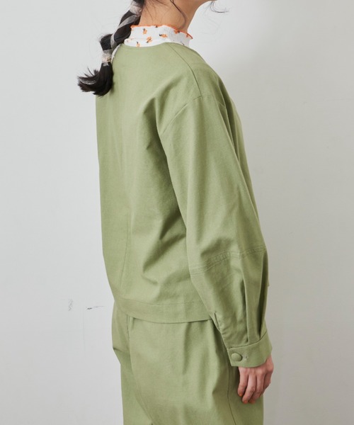 MERLOT（メルロー）の「リネン3Dスリーブジャケット/セットアップ（ノーカラージャケット・レディース・ライトグリーン/ナチュラル・FREE）」の15枚目の写真