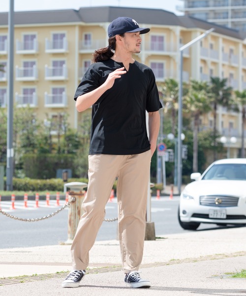 Blue Standard （ブルースタンダード）の「【BLUE STANDARD/ブルースタンダード】汗染みの目立ちにくいTシャツ ゼロステイン　撥水性　 UVカット　キーネックTシャツ（Tシャツ/カットソー・メンズ・ホワイト/チャコールグレー/ブラック/ネイビー/グレー/オリーブ/サックスブルー/ライトベージュ・SMALL/MEDIUM/LARGE/X-LARGE）」の15枚目の写真