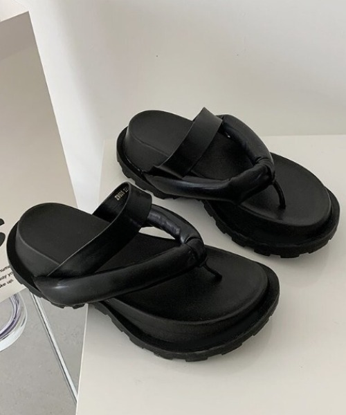 E.TOKYO（イートーキョー）の「E.TOKYO /厚底サンダル ハナオサンダル (XSDD0630)（サンダル・レディース・ホワイト/ブラック・38/36/40/37/39/35）」の2枚目の写真