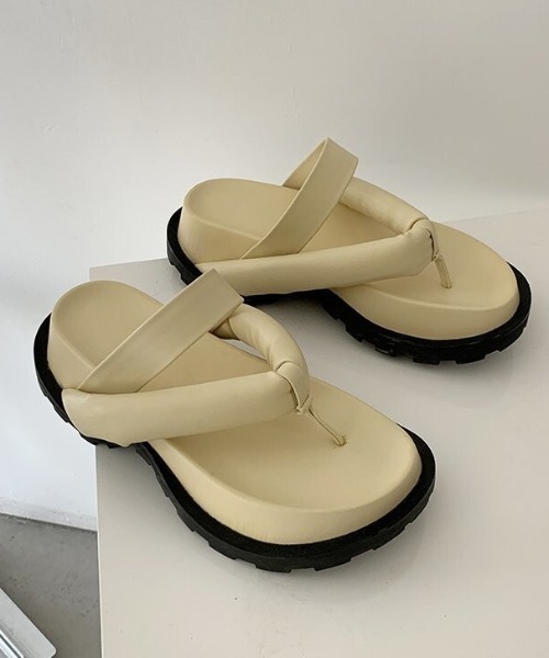 E.TOKYO（イートーキョー）の「E.TOKYO /厚底サンダル ハナオサンダル (XSDD0630)（サンダル・レディース・ホワイト/ブラック・38/36/40/37/39/35）」の4枚目の写真