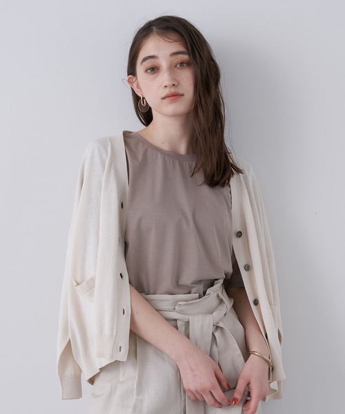 YECCA VECCA（イェッカヴェッカ）の「Ｖネック7分袖カーディガン（カーディガン/ボレロ・レディース・ネイビー/ピンク/ブルー/アイボリー・FREE）」の2枚目の写真