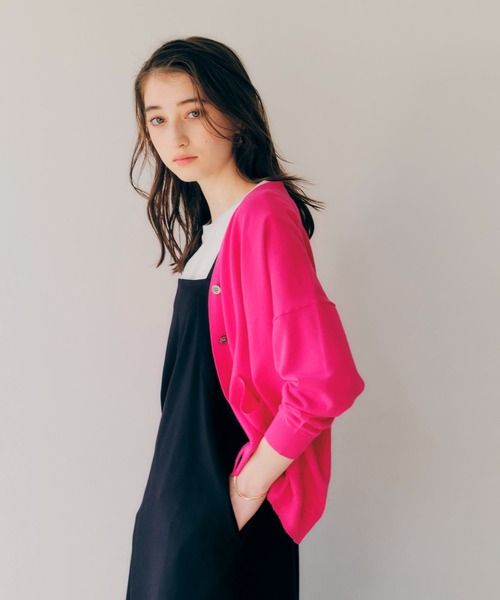 YECCA VECCA（イェッカヴェッカ）の「Ｖネック7分袖カーディガン（カーディガン/ボレロ・レディース・ネイビー/ピンク/ブルー/アイボリー・FREE）」の5枚目の写真