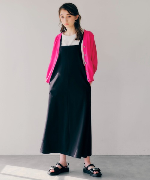 YECCA VECCA（イェッカヴェッカ）の「Ｖネック7分袖カーディガン（カーディガン/ボレロ・レディース・ネイビー/ピンク/ブルー/アイボリー・FREE）」の8枚目の写真