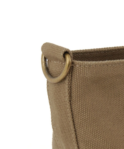 GIORDANO（ジョルダーノ）の「[GIORDANO]ライオン刺繍キャンバストートバッグM (2015年モデル)（トートバッグ・メンズ・ブラック/カーキ/ネイビー/オレンジ/ブラック×ゴールド・FREE）」の12枚目の写真