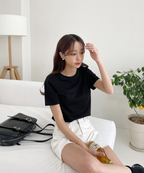 by muni:r（バイ ムニール）の「5COLORベーシックTシャツ（Tシャツ/カットソー・レディース・アイボリー/ブラック/ミント/パープル/イエロー・FREE）」の22枚目の写真