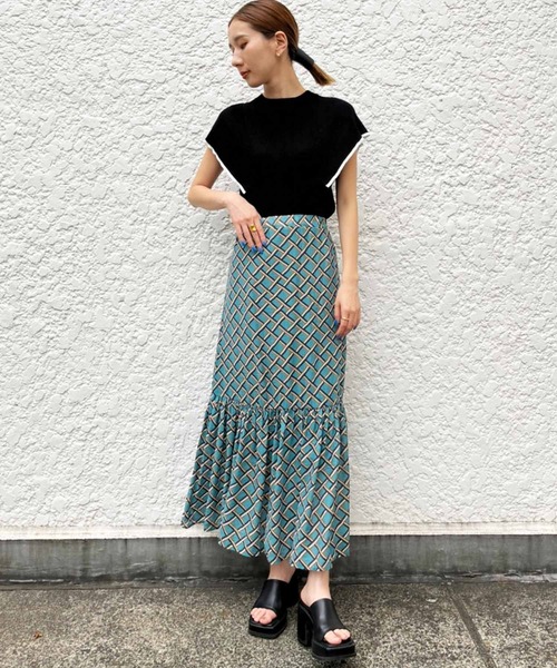 Settimissimo(セッティミッシモ)の「クロスライン切替ティアードスカート(スカート・レディース・オレンジ/グリーン・M)」の9枚目の写真