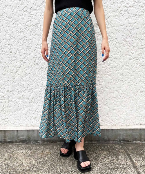 Settimissimo(セッティミッシモ)の「クロスライン切替ティアードスカート(スカート・レディース・オレンジ/グリーン・M)」の8枚目の写真
