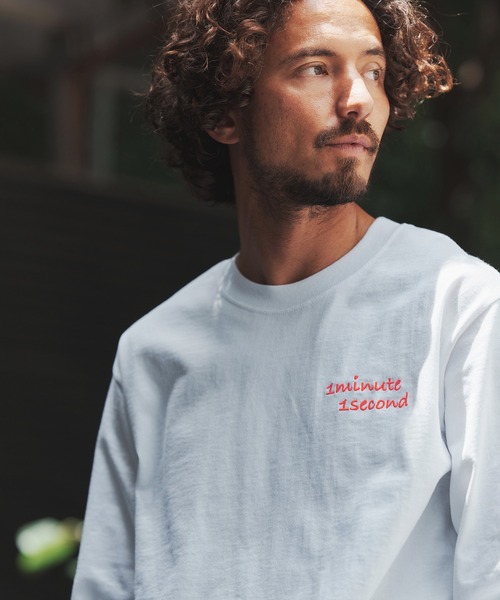 1minute 1second(ワンミニットワンセカンド)の「mlt3904-9oz USA cotton long sleeves cut&sewn with emb.& heart カットソー(Tシャツ/カットソー・メンズ・ブラック系その他/ホワイト系その他/ホワイト×ピンク・XL/S/M/L)」の3枚目の写真