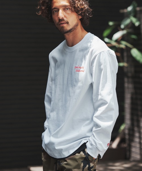 1minute 1second(ワンミニットワンセカンド)の「mlt3904-9oz USA cotton long sleeves cut&sewn with emb.& heart カットソー(Tシャツ/カットソー・メンズ・ブラック系その他/ホワイト系その他/ホワイト×ピンク・XL/S/M/L)」の4枚目の写真