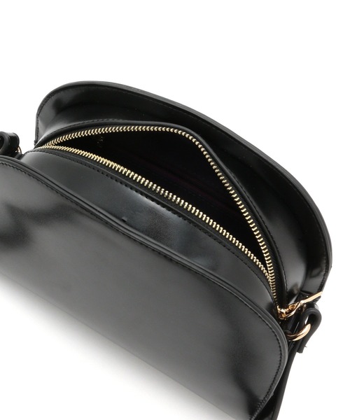 SALON adam et rope'（サロン アダム エ ロペ）の「[ご好評につき新色登場！]【WEB限定】ハーフムーンショルダーバッグ4（ショルダーバッグ・レディース・ブラック/パープル/オフホワイト/グリーン・FREE）」の14枚目の写真