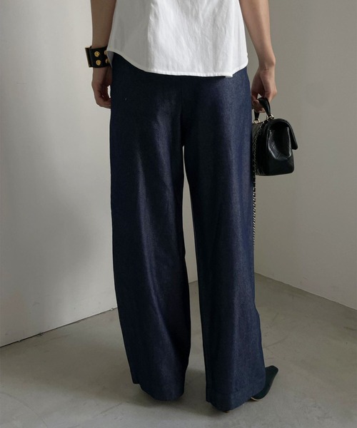 Ameri(アメリ)の「TENCEL DENIM STRAIGHT PANTS(その他パンツ・レディース・ブラック/ピンク/ブルー・24inch/25inch/26inch)」の18枚目の写真