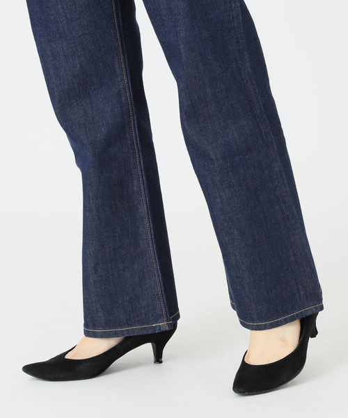 JOURNAL STANDARD（ジャーナルスタンダード）の「フレアパンツ（デニムパンツ・レディース・ネイビー/ブルー系その他・40/38/36）」の21枚目の写真