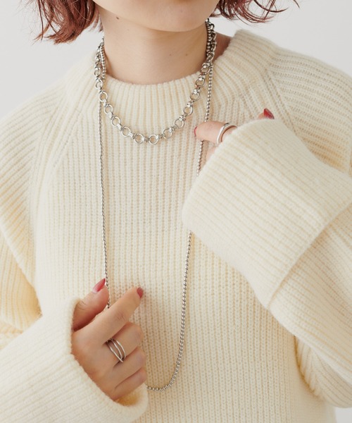 natural couture(ナチュラルクチュール)の「ロングボールチェーンネックレス(ネックレス・レディース・シルバー/ゴールド・FREE)」の7枚目の写真