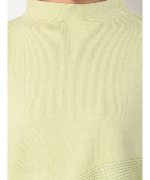 ELENDEEK（エレンディーク）の「フォーミーフレアニット（ニット/セーター・レディース・ブラック/ライトベージュ/ライム・FREE）」の20枚目の写真