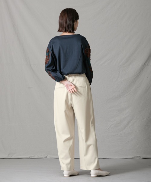 Gready Brilliant（グレディブリリアン）の「ＴＲツイルタックセミワイドパンツ（その他パンツ・レディース・グレイッシュベージュ/ブルーグリーン・38/36）」の20枚目の写真