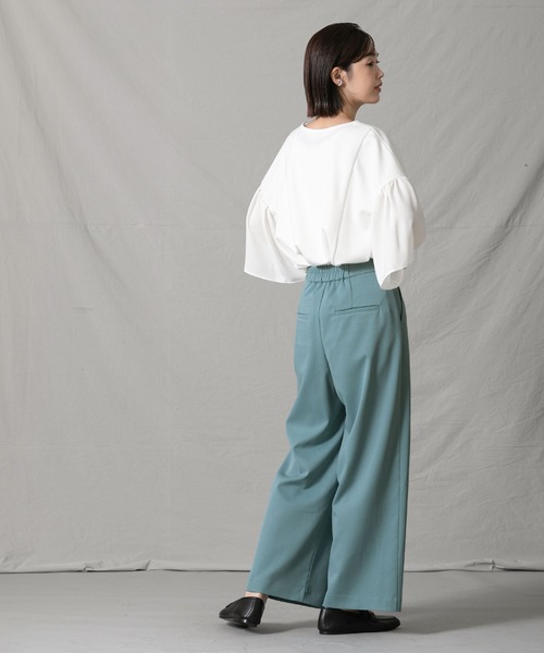 Gready Brilliant（グレディブリリアン）の「ＴＲツイルタックセミワイドパンツ（その他パンツ・レディース・グレイッシュベージュ/ブルーグリーン・38/36）」の5枚目の写真