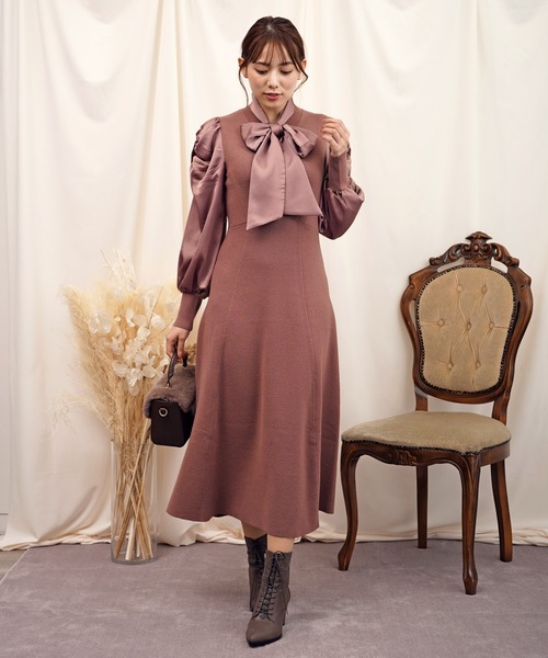 Noela フレア袖ワンピ ♡ Noela（ノエラ）の「カラーフレア袖ワンピ（ワンピース）」 - WEAR