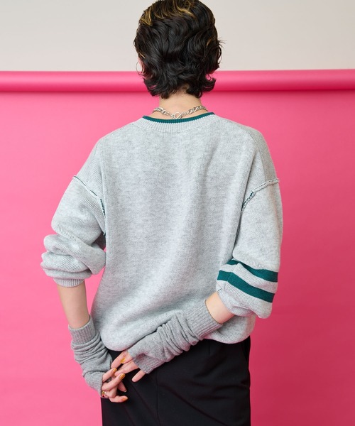 Whim Gazette（ウィムガゼット）の「【THE PAUSE】ロゴニットプルオーバー（ニット/セーター・レディース・ライトグレー/ネイビー・FREE）」の20枚目の写真