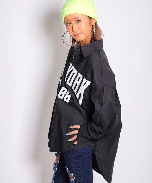 babyShoop（ベイビーシュープ）の「NEW YORKロゴシャツ（シャツ/ブラウス・レディース・ホワイト/ブラック・FREE）」の10枚目の写真