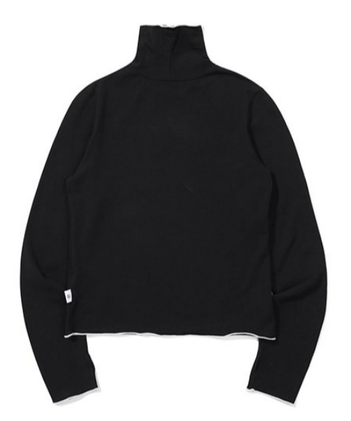 TARGETTO(ターゲット)の「A'GEM/9 × .kom『TARGETTO/ターゲット』LINING WARMER TURTLENECK/ウォーマータートルネック(Tシャツ/カットソー・レディース・ブラック/ホワイト・FREE)」の4枚目の写真