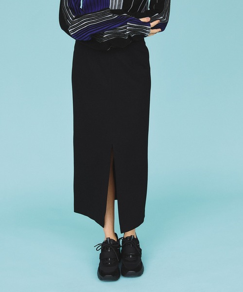casane（カサネ）の「ロングIラインスカート（スカート・レディース・ベージュ/ブルー/ブラック・1/2）」の8枚目の写真
