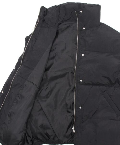 Settimissimo（セッティミッシモ）の「ヴィンテージタフタダウン風ジレ（ダウンベスト・レディース・アイボリー/ブラック・FREE）」の4枚目の写真