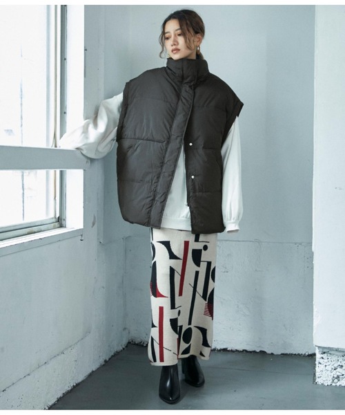 Settimissimo（セッティミッシモ）の「ヴィンテージタフタダウン風ジレ（ダウンベスト・レディース・アイボリー/ブラック・FREE）」の10枚目の写真