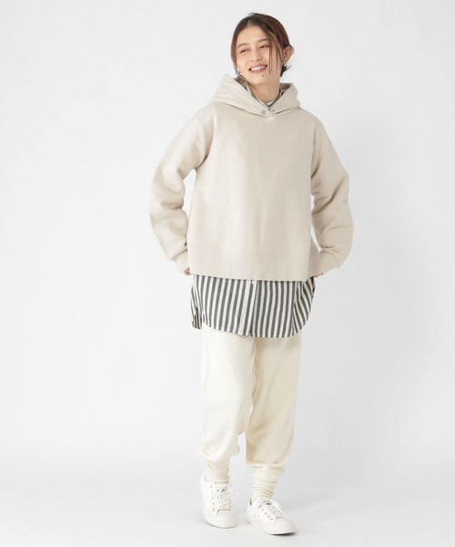 studio CLIP（スタディオクリップ）の「裏起毛フードパーカー（パーカー・レディース・アイボリー/ライトグレー/パープル/マスタード・FREE）」の5枚目の写真