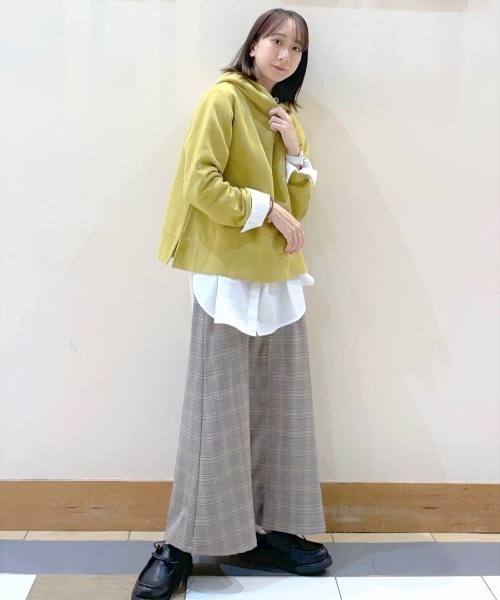 studio CLIP（スタディオクリップ）の「裏起毛フードパーカー（パーカー・レディース・アイボリー/ライトグレー/パープル/マスタード・FREE）」の22枚目の写真