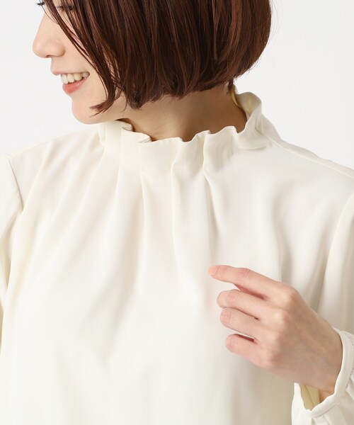 SHOO・LA・RUE（シューラルー）の「◆【S-3L】スタンドフリルブラウス（シャツ/ブラウス・レディース・アイボリー/ブラック・01/02/03/04/05）」の6枚目の写真