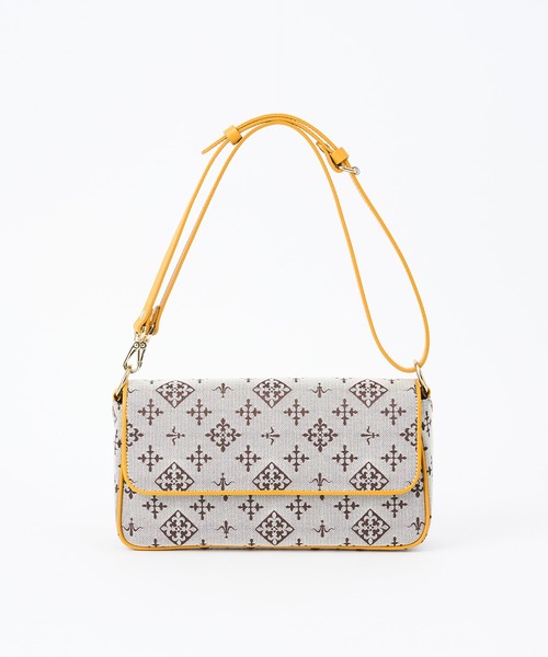 russet(ラシット)の「カラーパイピングショルダーバッグ(CE-589)(ショルダーバッグ・レディース・ホワイト/ピンク/イエロー/イエロー系その他/ベージュ/ライトグレー・FREE)」の16枚目の写真