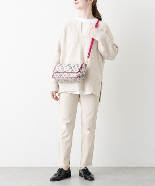 russet(ラシット)の「カラーパイピングショルダーバッグ(CE-589)(ショルダーバッグ・レディース・ホワイト/ピンク/イエロー/イエロー系その他/ベージュ/ライトグレー・FREE)」の9枚目の写真