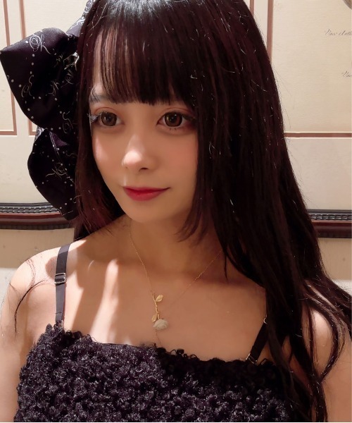 Swankiss(スワンキス)の「SK white rose N/C(ネックレス・レディース・ゴールド・FREE)」の2枚目の写真