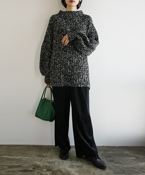 and it_（アンドイット）の「ローゲージミックスカラーニット（ニット/セーター・レディース・ベージュ/ブラック/ブルー・M/L）」の10枚目の写真