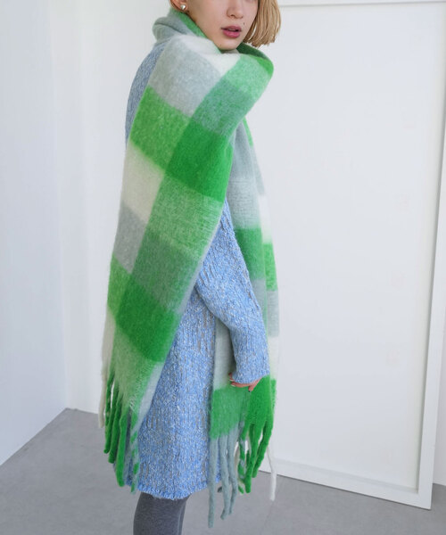 SLOBE citron.（スローブシトロン）の「SLOBE citron. CHECK MOHAIR STOLE（マフラー・レディース・ピンク/グリーン/ブラウン・FREE）」の18枚目の写真